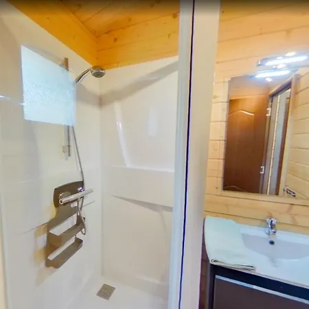 Funtana A L'ora Κάμπινγκ