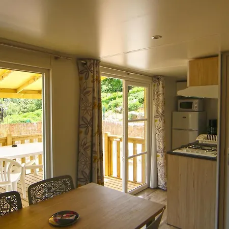 Funtana A L'ora 3* Porto (Corsica)