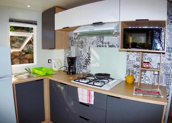 Kemp Funtana A L'ora 3*