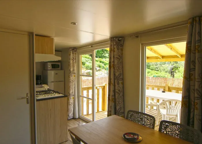 Funtana A L'ora 3* Porto (Corsica)